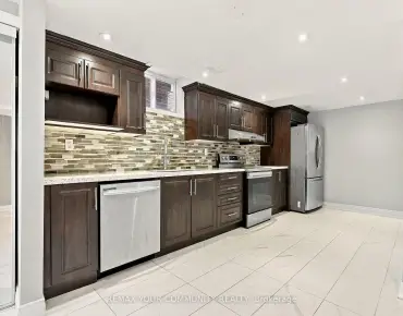 205 Hupfield Trl Malvern, Toronto 4 beds 5 baths 2 garage $1.18M