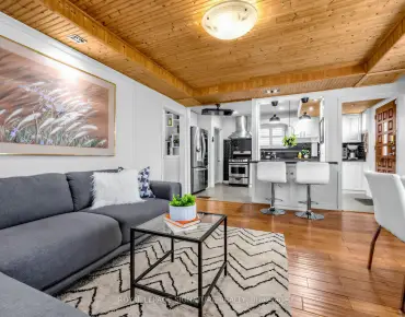 67 Ellington Dr Wexford-Maryvale - 3 beds 3 baths 1 parking space(s) listed at $879900