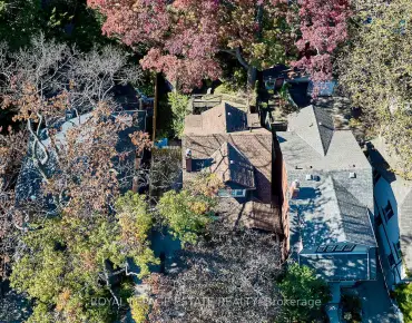 26 Bingham Ave The Beaches - 2 睡房 2 卫生间  车位叫价1225000加元