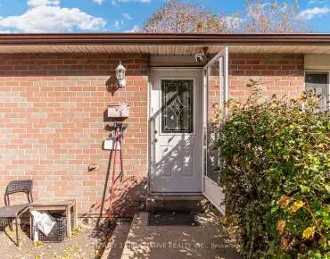 21 Tillbrook Crt Malvern, Toronto 3 beds 2 baths garage $650K