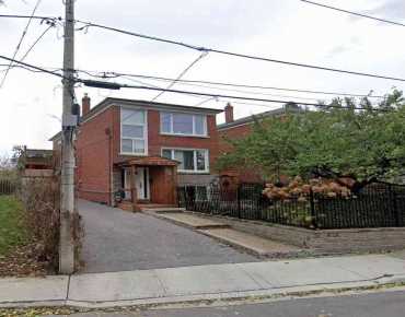 263 Oak Park Ave Woodbine-Lumsden, Toronto 6 beds 3 baths 4 garage $2.09M
