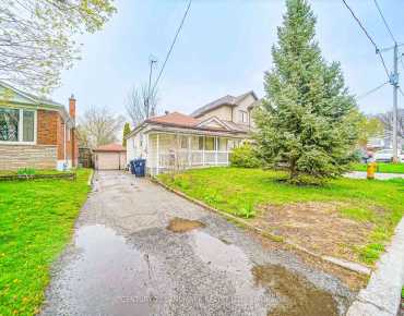 
134 Cleanside Rd Clairlea-Birchmount, Toronto 4 beds 4 baths 1 garage $1.038M