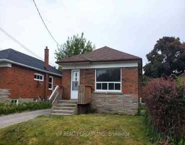 
Crayford Dr Steeles, Toronto 4 beds 4 baths 2 garage $1.388M
