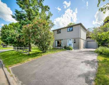 
Fairview Ave Bay Ridges, Pickering 3 beds 2 baths 1 garage $949.9K