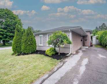 
1325 Gull Crossing Bay Ridges, Pickering 3 beds 4 baths 1 garage $899K