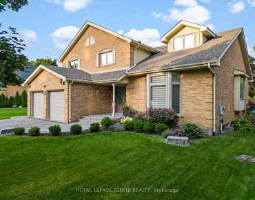 
Baylawn Dr Liverpool, Pickering 4 beds 4 baths 2 garage $1.715M