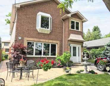 
10 Dumfrey Rd Kennedy Park, Toronto 3 beds 2 baths 0 garage $999K