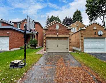 
Landfair Cres Woburn, Toronto 3 beds 3 baths 2 garage $1.25M