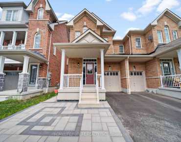 
Castlegate Crossing  Duffin Heights, Pickering 3 beds 4 baths 1 garage $940K