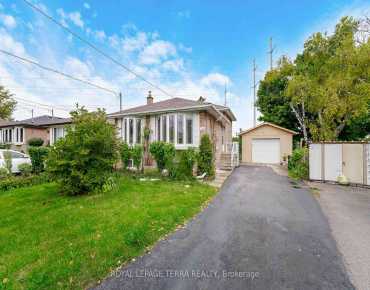 
Sandyhook Sq Steeles, Toronto 4 beds 3 baths 2 garage $1.299M