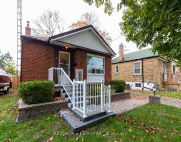 98 Marble Arch Cres Wexford-Maryvale, Toronto 2 beds 2 baths 0 garage $900K
