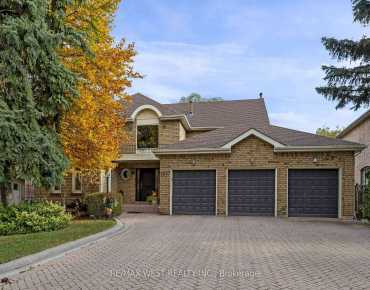 185 Dianawood Rdge <a href='https://luckyalan.com/community.php?community=Vaughan:East Woodbridge'>East Woodbridge, Vaughan</a> 4 beds 4 baths 3 garage $2.4M
