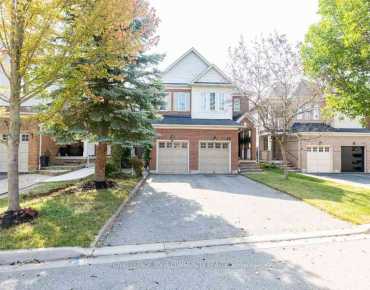 
21 Baywell Cres Bayview Wellington, Aurora 3 beds 3 baths 1 garage $1.03M
