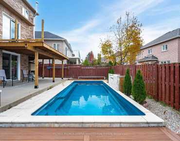 53 Crown Cres Sonoma Heights, Vaughan 4 beds 4 baths 2 garage $1.95M
