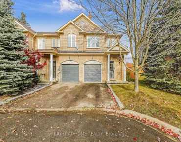 260 Tom Taylor Cres Summerhill Estates, Newmarket 3 beds 4 baths 1 garage $849K
