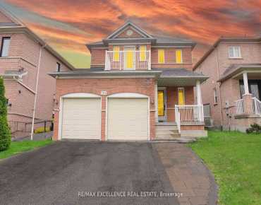 
32 Kelso Cres <a href='https://luckyalan.com/community.php?community=Vaughan:Maple'>Maple, Vaughan</a> 3 beds 3 baths 1 garage $799.9K