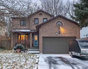 180 Willow Lane Bristol-London, Newmarket 3 beds 4 baths 2 garage $999K
