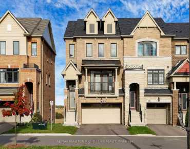 
75 John St <a href='https://luckyalan.com/community.php?community=Markham:Thornhill'>Thornhill, Markham</a> 4 beds 6 baths 2 garage $2.795M