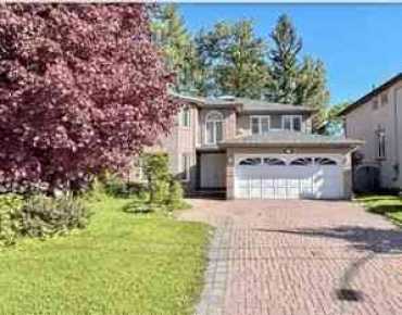 
18 Riverview Ave <a href='https://luckyalan.com/community.php?community=Markham:Bullock'>Bullock, Markham</a>  beds  baths  garage $1.52M