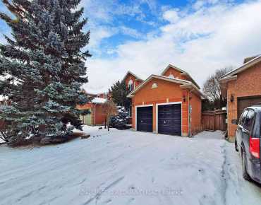 
Tom Taylor Cres Summerhill Estates, Newmarket 3 beds 4 baths 1 garage $849K