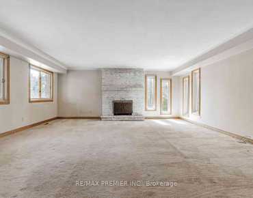 4282 Vivian Rd Rural Whitchurch-Stouffville, Whitchurch-Stouffville 4 beds 3 baths 2 garage $2.5M
