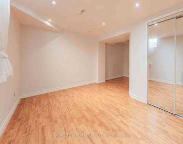 
40 Tuscana Blvd <a href='https://luckyalan.com/community.php?community=Vaughan:Patterson'>Patterson, Vaughan</a> 3 beds 4 baths 2 garage $1.199M