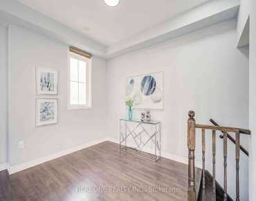 
Saddlebrook Dr <a href='https://luckyalan.com/community.php?community=Markham:Cornell'>Cornell, Markham</a> 4 beds 5 baths 2 garage $1.47M