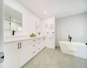 257 Deepsprings Cres <a href='https://luckyalan.com/community.php?community=Vaughan:Vellore Village'>Vellore Village, Vaughan</a> 3 beds 3 baths 1 garage $1.075M