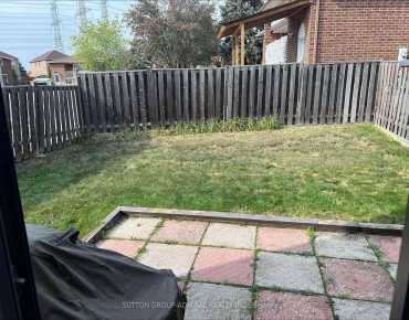 14 Prairie Dunes Pl Glen Shields, Vaughan 3 beds 4 baths 1 garage $930K
