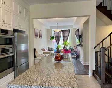 320 Brownridge Dr Brownridge, Vaughan 4 beds 3 baths 2 garage $1.02M