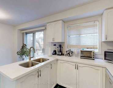 99 Widdifield Ave Armitage, Newmarket 4 beds 4 baths 1 garage $999K