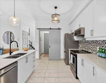 431 Rita's Ave Summerhill Estates, Newmarket 4 beds 3 baths 1 garage $1.3M
