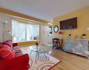 26 Rollinghill Rd Jefferson, Richmond Hill 3 beds 3 baths 2 garage $1.3M