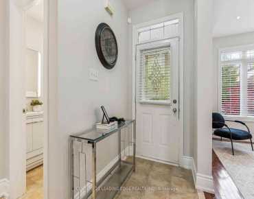 33 Evaridge Dr <a href='https://luckyalan.com/community.php?community=Markham:Cornell'>Cornell, Markham</a> 3 beds 3 baths 2 garage $1.3M