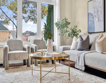 25 Abberley St <a href='https://luckyalan.com/community.php?community=Markham:Cornell'>Cornell, Markham</a> 3 beds 4 baths 1 garage $949.99K