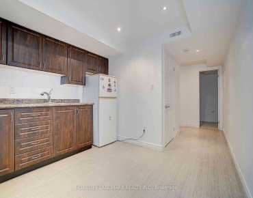 16 beacon point St <a href='https://luckyalan.com/community.php?community=Markham:Wismer'>Wismer, Markham</a> 4 beds 3 baths 2 garage $1.7M
