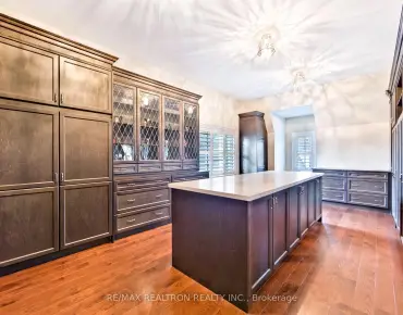 72 Cantertrot Crt Brownridge, Vaughan 3 beds 4 baths 2 garage $1.388M