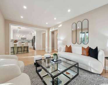 
25 Waterbridge Ln <a href='https://luckyalan.com/community.php?community=Markham:Unionville'>Unionville, Markham</a> 3 beds 4 baths 2 garage $999K