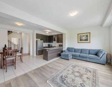 58 Howard Rd Huron Heights-Leslie Valley, Newmarket 3 beds 3 baths 2 garage $939K