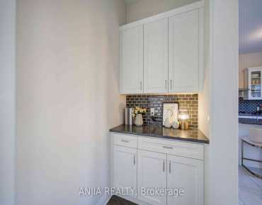 3 Joiner Circ Ballantrae, Whitchurch-Stouffville 4 beds 4 baths 2 garage $1.3M