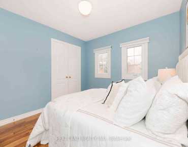 67 Devins Dr Aurora Heights, Aurora 3 beds 2 baths 1 garage $998K