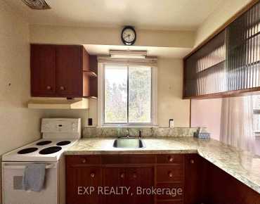 19 Justus Dr <a href='https://luckyalan.com/community_CN.php?community=Richmond Hill:Devonsleigh'>Devonsleigh, Richmond Hill</a> 3 beds 4 baths 2 garage $1.248M