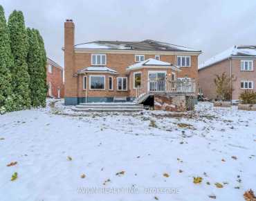 188 Strathearn Ave <a href='https://luckyalan.com/community.php?community=Richmond Hill:Bayview Hill'>Bayview Hill, Richmond Hill</a> 4 beds 6 baths 2 garage $2.499M