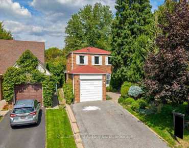 22 Holsworthy Cres <a href='https://luckyalan.com/community.php?community=Markham:German Mills'>German Mills, Markham</a> 2 beds 4 baths 1 garage $999K