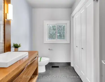 
4997 Davis Dr Rural Whitchurch-Stouffville, Whitchurch-Stouffville 2 beds 3 baths 3 garage $1.85M
