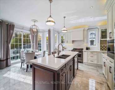 31 Whitney Pl Lakeview Estates, Vaughan 4 beds 4 baths 1 garage $1.275M
