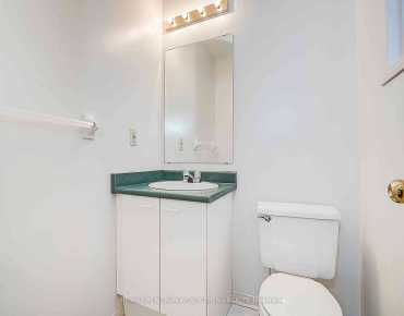 92 Larratt Ln <a href='https://luckyalan.com/community.php?community=Richmond Hill:Westbrook'>Westbrook, Richmond Hill</a> 4 beds 4 baths 2 garage $1.46M
