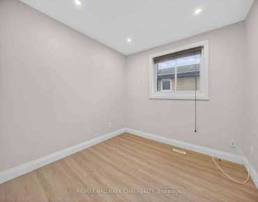 764 Botany Hill Cres Huron Heights-Leslie Valley, Newmarket 3 beds 3 baths  garage $948K
