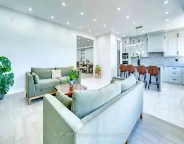 90 Maplebank Cres Stouffville, Whitchurch-Stouffville 4 beds 5 baths 2 garage $1.4M