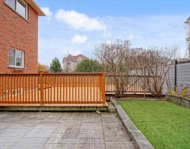 
43 Grover Hill Ave <a href='https://luckyalan.com/community.php?community=Richmond Hill:Rouge Woods'>Rouge Woods, Richmond Hill</a> 3 beds 3 baths 1 garage $1.16M